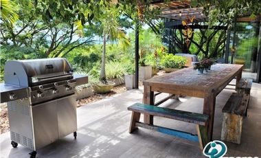 FINCA VACACIONAL DE 4 HABITACIONES, IDEAL PARA 14 PERSONAS, CERRITOS