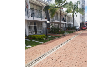SE VENDE CASA CERCA A CONFENALCO - FUSAGASUGA