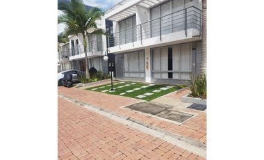 SE VENDE CASA CERCA A CONFENALCO - FUSAGASUGA