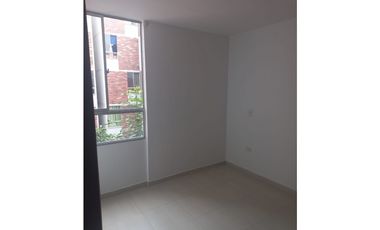 SE ARRIENDA ESPECTACULAR APARTAMENTO EN MONTE VERDI/GIRON