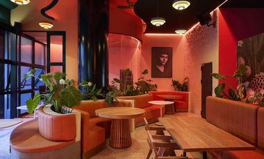 Venta suite hotel calle Flora Parque Llera Medellin