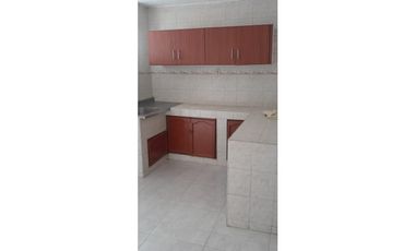 SE ARRIENDA HERMOSO APARTAMENTO  EN BARRIO LA UNIVERSIDAD/CERCA LA UIS