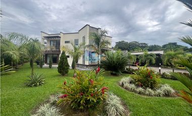 En Venta Casa campestre en Condominio Casa de Campo – Restrepo