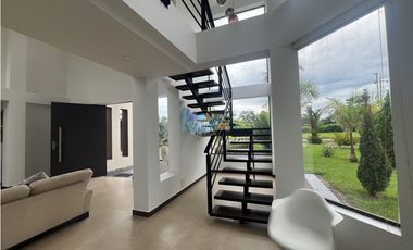 En Venta Casa campestre en Condominio Casa de Campo – Restrepo