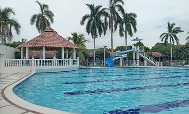 Casa con Excelente Acceso en Condominio – Flandes Tolima