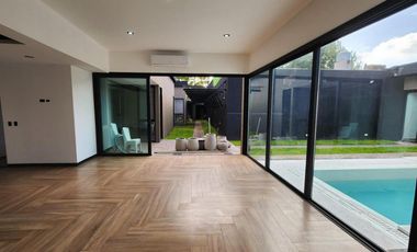 Casa en venta - 3 Dormitorios 4 Baños - Almirante Brown