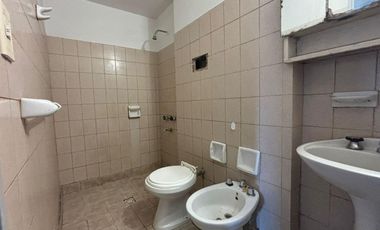 Departamento en Pichincha 2 Dormitorios con Balcón