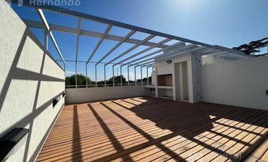 VENTA de Departamento 2 AMBIENTES, Moreno, con balcón, terraza privada, parrilla y cochera