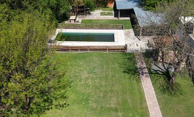 Casa quinta en Venta | Tortuguitas | Jardín de 1800m2 Parquizado