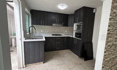 CASA EN VENTA EN COACALCO