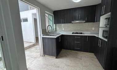 CASA EN VENTA EN COACALCO