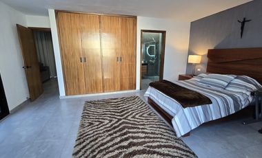 Propiedad con alberca en Los Robles