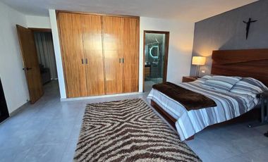 Propiedad con alberca en Los Robles