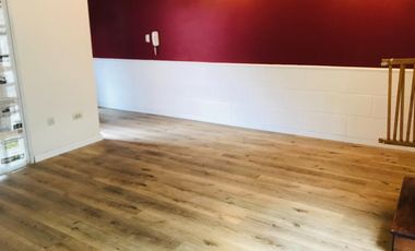 Casa en venta - 3 Dormitorios 2 Baños - 130Mts2 - Lanús