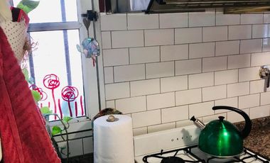 Casa en venta - 3 Dormitorios 2 Baños - 130Mts2 - Lanús