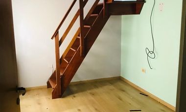 Casa en venta - 3 Dormitorios 2 Baños - 130Mts2 - Lanús