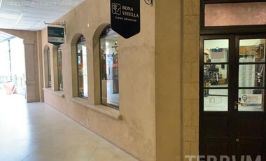 Local - Plaza Canning (Comerciales)