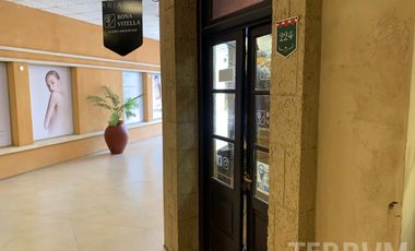 Local - Plaza Canning (Comerciales)