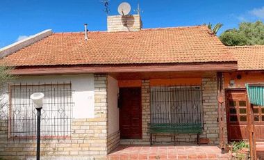 Casa en venta - 3 Dormitorios 2 Baños - 506,40mts2 - Balneario El Cóndor, Río Negro