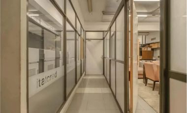 Edificio Comercial en venta - 9 Oficinas 6 Baños - Cocheras - 1000Mts2 - Quilmes