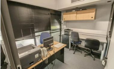 Edificio Comercial en venta - 9 Oficinas 6 Baños - Cocheras - 1000Mts2 - Quilmes