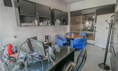 Edificio Comercial en venta - 9 Oficinas 6 Baños - Cocheras - 1000Mts2 - Quilmes
