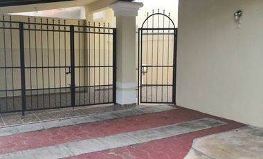 SE RENTA CASA EN CIUDAD DEL CARMEN, FRACCIONAMIENTO PRIVADO