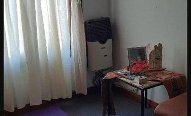 Casa en venta - 3 Dormitorios 3 Baños - Cochera - 530Mts2 - San Andrés Giles