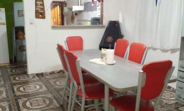 Casa en venta - 2 Dormitorios 2 Baños 1 Cochera - 450Mts2 - Miramar