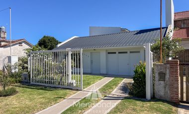 Casa IMPECABLE en San Patricio 2 dormitorios en suite - Cochera quincho y Parque