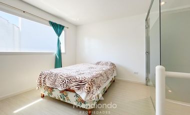 Casa IMPECABLE en San Patricio 2 dormitorios en suite - Cochera quincho y Parque