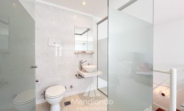 Casa IMPECABLE en San Patricio 2 dormitorios en suite - Cochera quincho y Parque