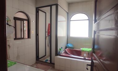 SE VENDE CASA EN ANZURES