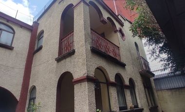 SE VENDE CASA EN ANZURES