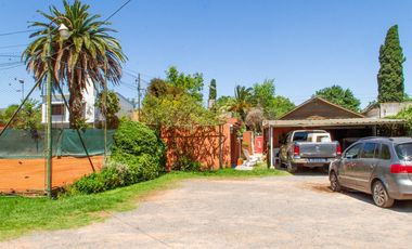 Terreno único en Maschwitz - Amplio potencial - Hoy complejo deportivo y casa de eventos -