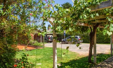 Terreno único en Maschwitz - Amplio potencial - Hoy complejo deportivo y casa de eventos -