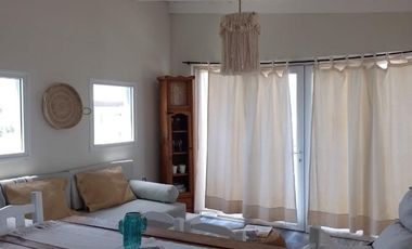 Casa en venta - 2 Dormitorios 2 Baños - Cochera - 703Mts2 - Las Grutas, Río Negro