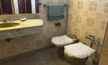 HERMOSO SEMIPISO 5 AMBIENTES