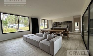 Increíble Casa Amueblada en Costa Esmeralda!