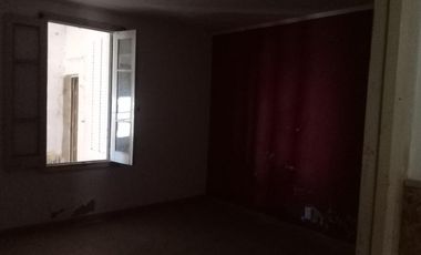 Casa en venta - 2 Dormitorios 1 Baño - 250Mts2 - Trenque Lauquen
