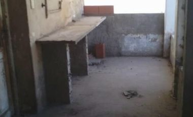 Casa en venta - 2 Dormitorios 1 Baño - 250Mts2 - Trenque Lauquen