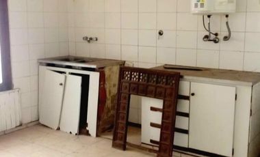 Casa en venta - 2 Dormitorios 1 Baño - 250Mts2 - Trenque Lauquen