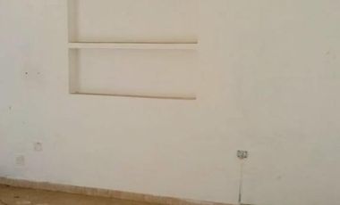 Casa en venta - 2 Dormitorios 1 Baño - 250Mts2 - Trenque Lauquen