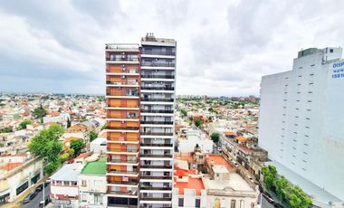 DEPARTAMENTO AL FRENTE 4 AMB AVELLANEDA