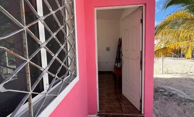 CASA EN VENTA MERIDA, PLAYA CHELEM, UNA PLANTA, ENTREGA INMEDIATA.