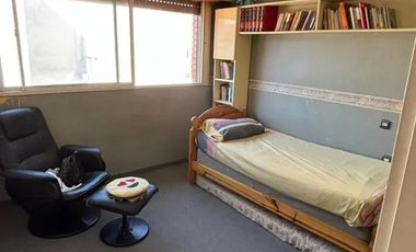 Departamento en venta - 4 Dormitorios 2 Baños - Castelar