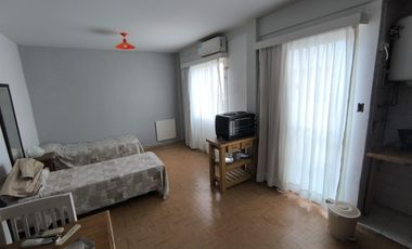 Departamento monoambiente semi equipado en  alquiler temporal