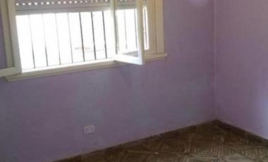 Casa en venta - 2 Dormitorios 1 Baño - 286Mts2 - San Vicente