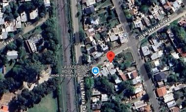 Casa en venta - 2 Dormitorios 1 Baño - 286Mts2 - San Vicente