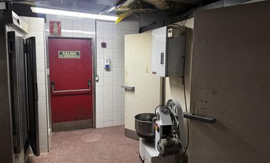 Local en  alquiler en Puerto Madero